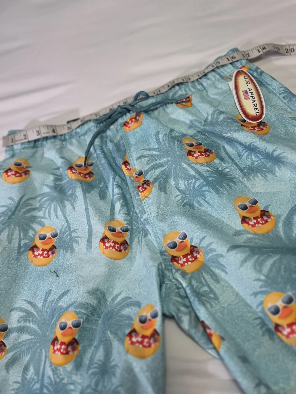 U S Apparal Men's Rubber Duckie Swim‎ Trunks NWT Size Large
